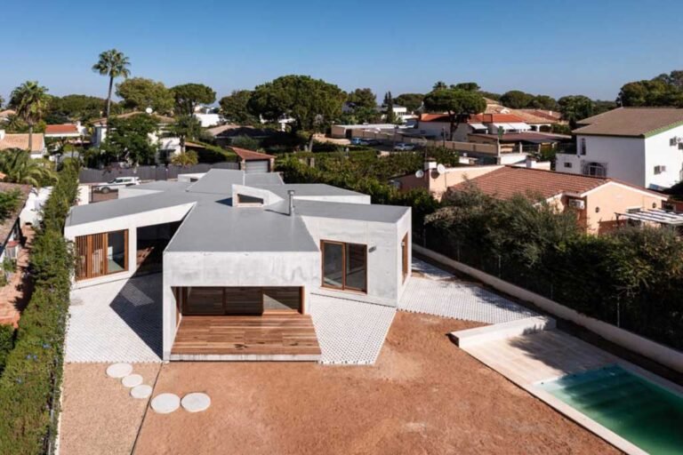 Casa Sinapsis, Sevilla, Baupanel. 